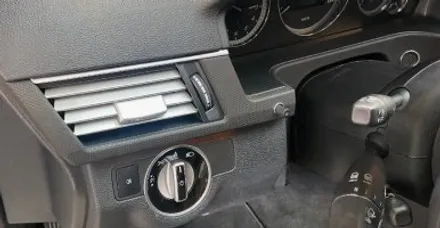벤츠E300 W212 실내 우드몰딩 고민이라면? 실내랩핑 추천! / 경기 광명