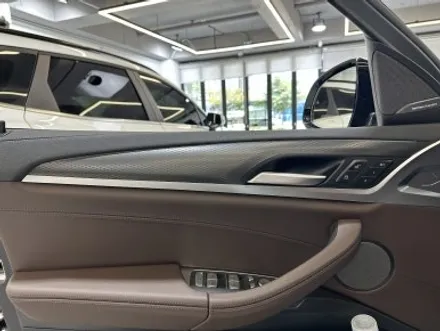 BMW 실내튜닝 랩핑으로 완성! X4 / 경기 광명