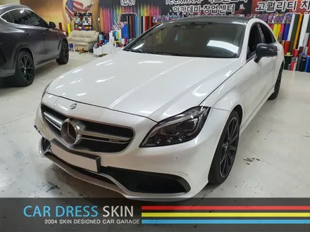 벤츠 W218 CLS63AMG 화이트▶반무광블랙(사틴블랙) 전체랩핑 / 인천 서구