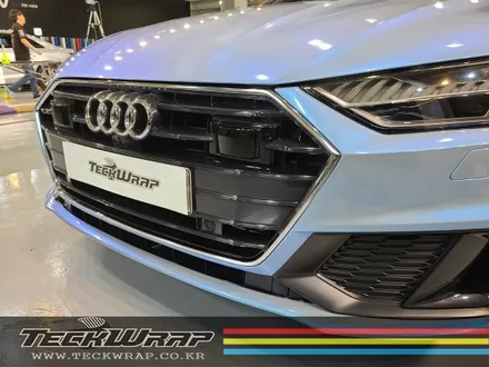 인천카멜레온랩핑 신형 Audi A7 택랩 블루카멜레온 전체랩핑 / 인천 서구