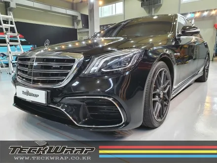 초 고광택 하이그로시 블랙 도장면과 같은 광택도의 랩핑 S63AMG 전체랩핑 / 인천 서구