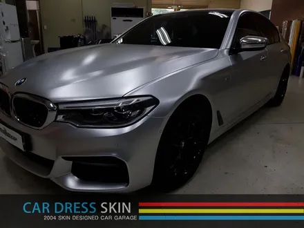 BMW G30 5시리즈 무광크롬랩핑+휠도색+캘리퍼 캔디도색 / 인천 서구