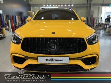 벤츠 GLC63AMG \'BRABUS\' 썬플라워옐로우 전체랩핑 + 크롬딜리트 인천랩핑 카드레스스킨 / 인천 서구