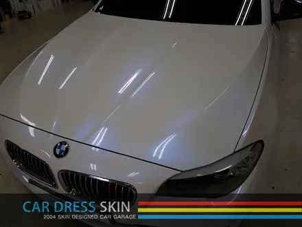 BMW F10 520d 화이트카멜레온 자동차랩핑 X 인천카스킨 / 인천 서구