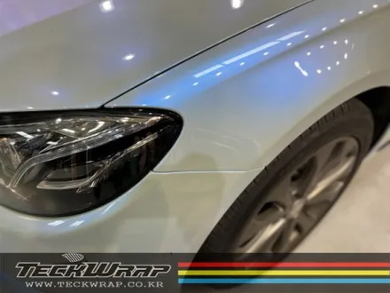 벤츠 E클래스 E220d 랩핑 \