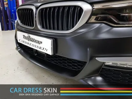 BMW G30 5시리즈 화이트▶사틴블랙 + 실버 포인트 랩핑 / 인천 서구