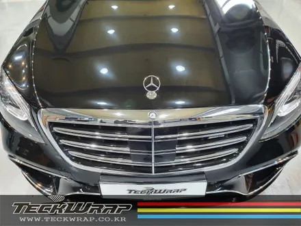 초 고광택 하이그로시 블랙 도장면과 같은 광택도의 랩핑 S63AMG 전체랩핑 / 인천 서구