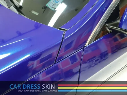 벤츠 E300 블루색 랩핑 X 에이버리 마그네틱버스트 / 인천 서구