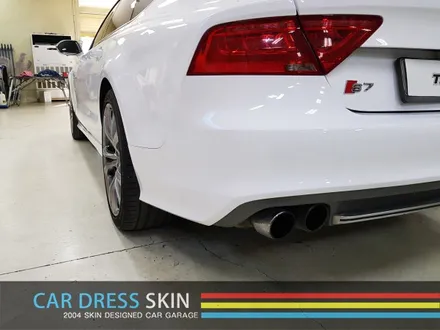 Audi S7 화이트랩핑 [카드레스스킨] / 인천 서구