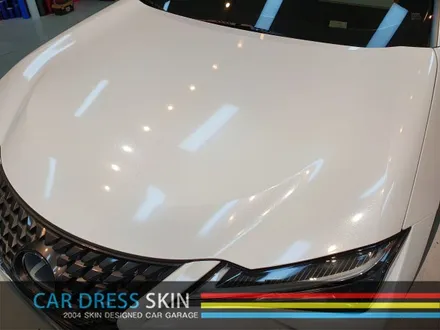 렉서스의 SUV UX250h 극강의 왕펄랩핑 다이아몬드화이트 전체카스킨 / 인천 서구