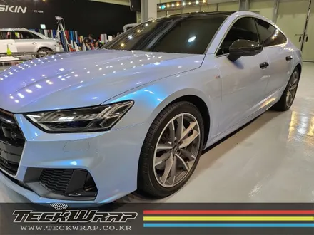 인천카멜레온랩핑 신형 Audi A7 택랩 블루카멜레온 전체랩핑 / 인천 서구