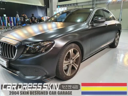 벤츠 E300 실버▶사틴블랙(반무광블랙) 인천 전체카스킨 / 인천 서구