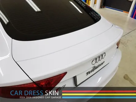 Audi S7 화이트랩핑 [카드레스스킨] / 인천 서구