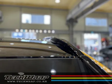 벤츠 GLC63AMG \'BRABUS\' 썬플라워옐로우 전체랩핑 + 크롬딜리트 인천랩핑 카드레스스킨 / 인천 서구