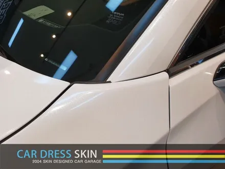 렉서스의 SUV UX250h 극강의 왕펄랩핑 다이아몬드화이트 전체카스킨 / 인천 서구