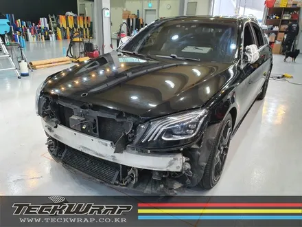 초 고광택 하이그로시 블랙 도장면과 같은 광택도의 랩핑 S63AMG 전체랩핑 / 인천 서구