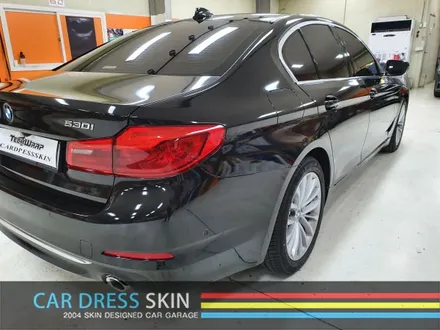 BMW G30 530i 화이트▶블랙 전체카스킨 / 인천 서구