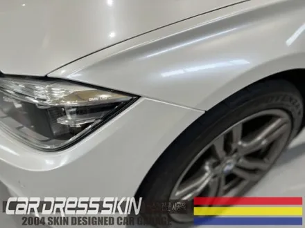 고급스러운 화이트펄 BMW 320d 전체카스킨 / 인천 서구
