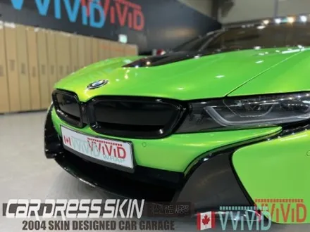 BMW i8 로드스터 형광캔디그린랩핑 \