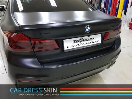 BMW G30 사틴블랙+그릴랩핑+라이트필름+엠블럼도색 풀 패키지 / 인천 서구