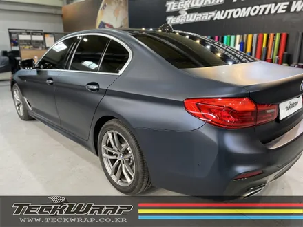 BMW G30 5시리즈 무광블랙크롬 랩핑 \