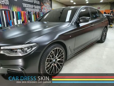 BMW 520d (G30) 사틴블랙 전체랩핑 / 인천 서구