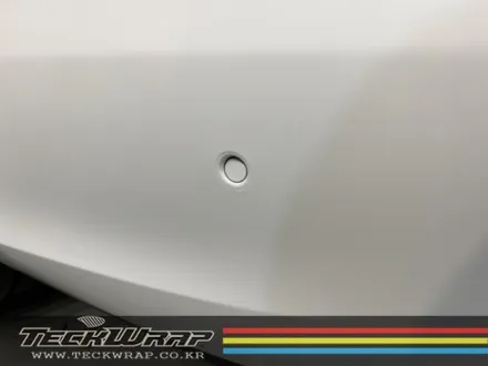 기존 랩핑제거후 벤츠 E63AMG 반무광화이트 전체랩핑재시공 \