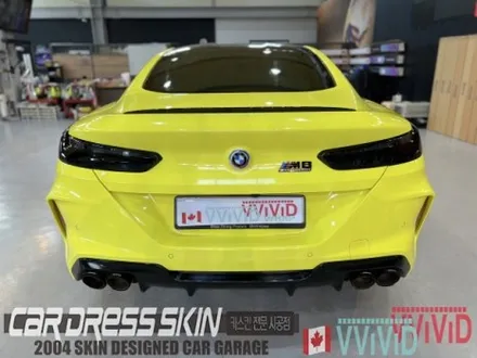 랩핑 재시공? BMW M8 기존 랩핑지 캔디레드를 제거 후 엠블런스옐로우 전체랩핑 재시공 인천 M8랩핑 / 인천 서구 가좌동
