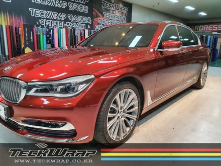 인천랩핑 BMW 740Li 화이트 필름 제거 ▶ 캔디다크레드 자동차랩핑 재시공 / 인천 서구