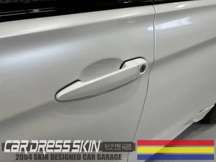 고급스러운 화이트펄 BMW 320d 전체카스킨 / 인천 서구
