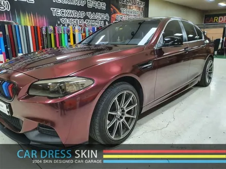 BMW F10 5시리즈 패션레드메탈릭 전체카스킨 X 인천 카드레스스킨 / 인천 서구