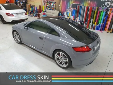 신형 Audi TT 에이버리 락그레이 전체카스킨 / 인천 서구