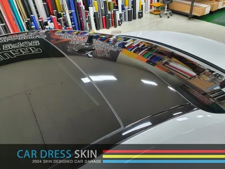 벤츠 S350 순정과 비슷한 화이트 랩핑 \
