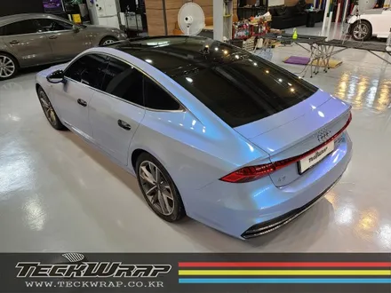 인천카멜레온랩핑 신형 Audi A7 택랩 블루카멜레온 전체랩핑 / 인천 서구