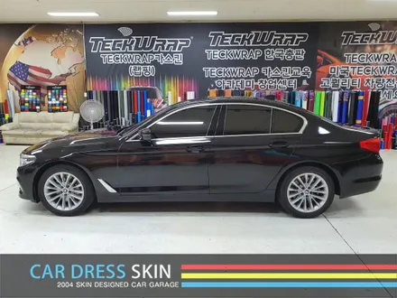 BMW G30 530i 화이트▶블랙 전체카스킨 / 인천 서구