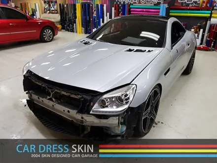 단종된 벤츠 SLK200 신차 부럽지 않은 깨끗한 화이트 래핑 / 인천 서구