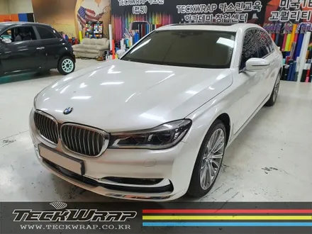 인천랩핑 BMW 740Li 화이트 필름 제거 ▶ 캔디다크레드 자동차랩핑 재시공 / 인천 서구