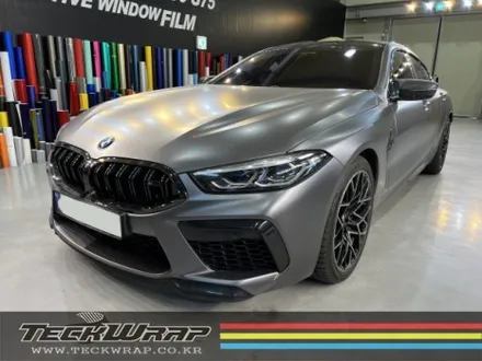 BMW M8 \
