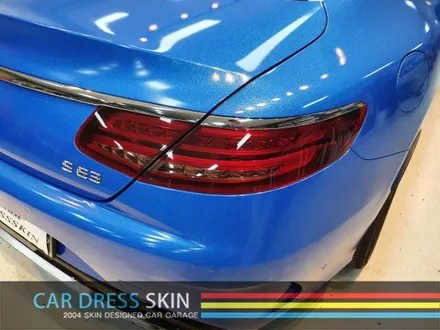 벤츠 S63AMG 랩핑 재시공 다이아몬드블루 카스킨 + 미들블랙라이트필름 / 인천 서구