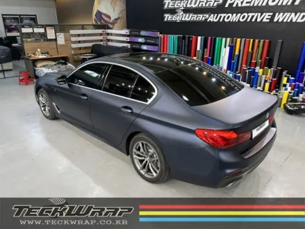 BMW G30 5시리즈 무광블랙크롬 랩핑 \