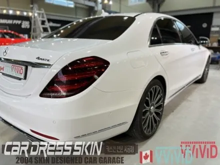 하이그로시 화이트 도장면 같은 광택도의 순정 화이트랩핑 벤츠 S560 유광화이트 전체랩핑 / 인천 서구 가좌동