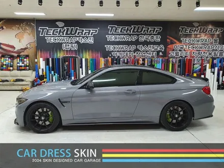 매력적인 시멘트색 래핑 에이버리(Avery) 락그레이 BMW M4 래핑 / 인천 서구