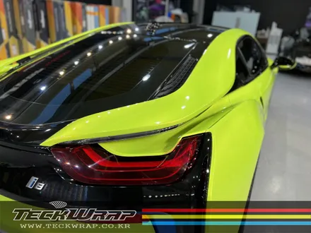 BMW i8 카멜레온 캔디 형광 라임 랩핑 \