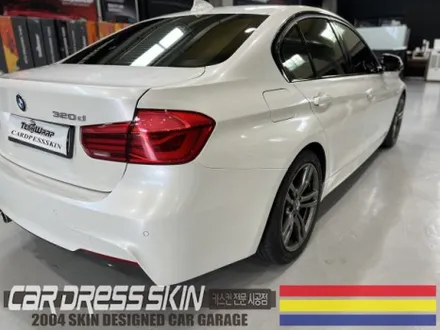 고급스러운 화이트펄 BMW 320d 전체카스킨 / 인천 서구