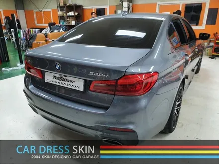 BMW 520d (G30) 사틴블랙 전체랩핑 / 인천 서구