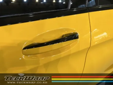 벤츠 GLC63AMG \'BRABUS\' 썬플라워옐로우 전체랩핑 + 크롬딜리트 인천랩핑 카드레스스킨 / 인천 서구