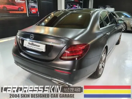 벤츠 E300 실버▶사틴블랙(반무광블랙) 인천 전체카스킨 / 인천 서구