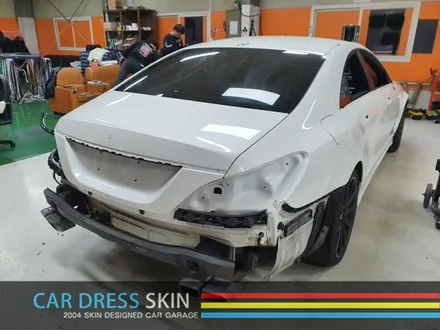 벤츠 W218 CLS63AMG 화이트▶반무광블랙(사틴블랙) 전체랩핑 / 인천 서구