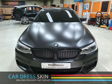 BMW 520d (G30) 사틴블랙 전체랩핑 / 인천 서구