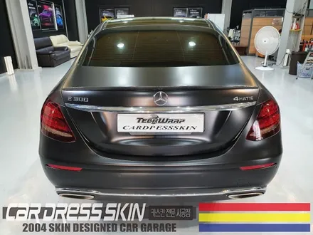 벤츠 E300 실버▶사틴블랙(반무광블랙) 인천 전체카스킨 / 인천 서구